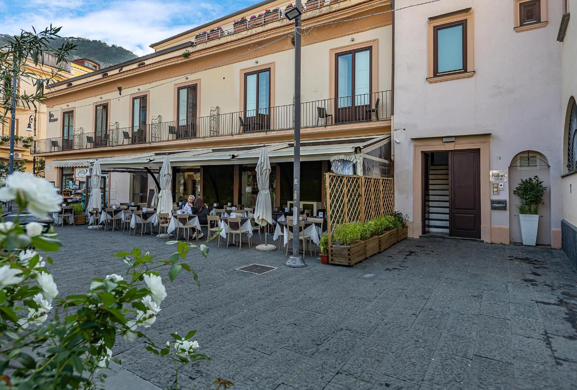 Blurooms Sorrento Eksteriør billede